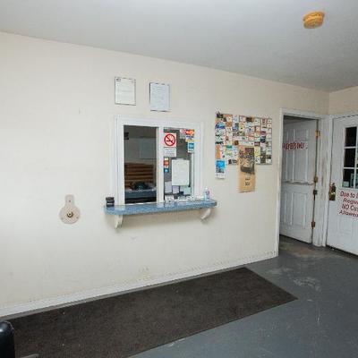 Sale Photo Thumbnail #38