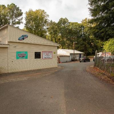 Sale Photo Thumbnail #33