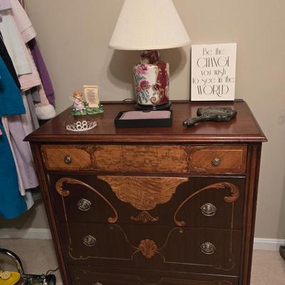 Antique Chest of Drawers