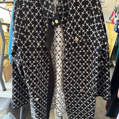 Sale Photo Thumbnail #754