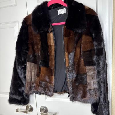 Sale Photo Thumbnail #22