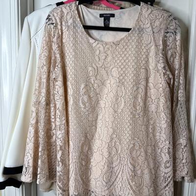 Sale Photo Thumbnail #689