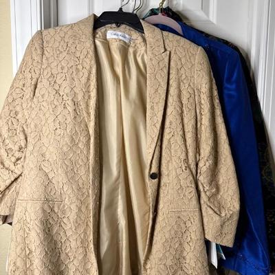 Sale Photo Thumbnail #686