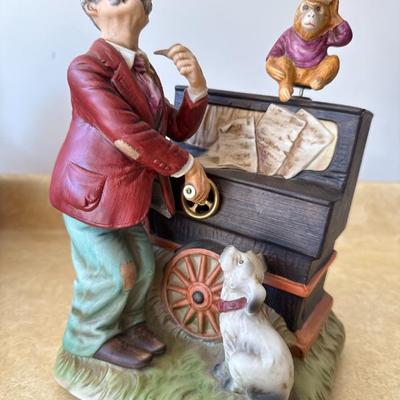 Sale Photo Thumbnail #600