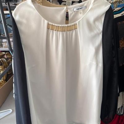 Sale Photo Thumbnail #926