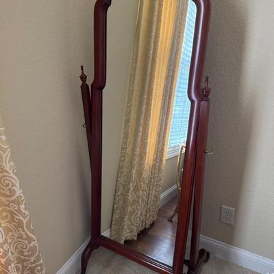 Sale Photo Thumbnail #9