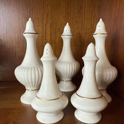 Sale Photo Thumbnail #566