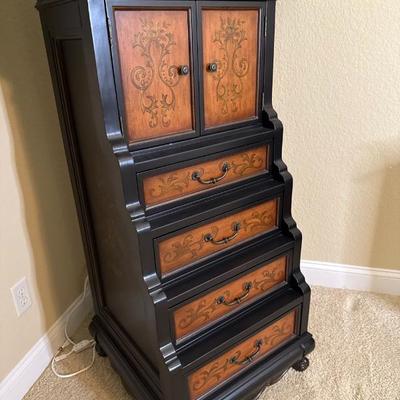 Sale Photo Thumbnail #664