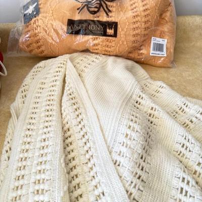 Sale Photo Thumbnail #474