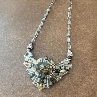 Sale Photo Thumbnail #946