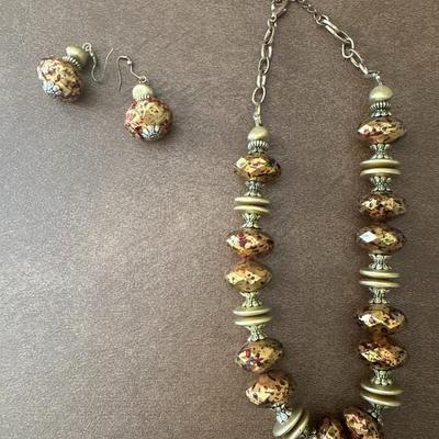 Sale Photo Thumbnail #950