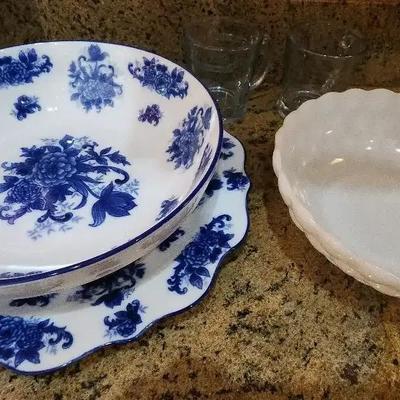 Vintage Blue Collection - Clear Glass Mugs, Cracker Barrel Plate & Bowl & Bubble Bowl