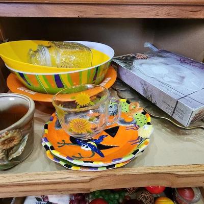 Fall Holidays Kitchen Collection, Plates, Bowls, Mugs, Cloths, Fruit & More 