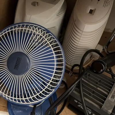 3 Desk or Space Fans & a Black And Decker Air Station