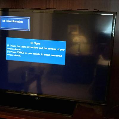 Samsung 39” LED TV Television, Model UN39FH5000F