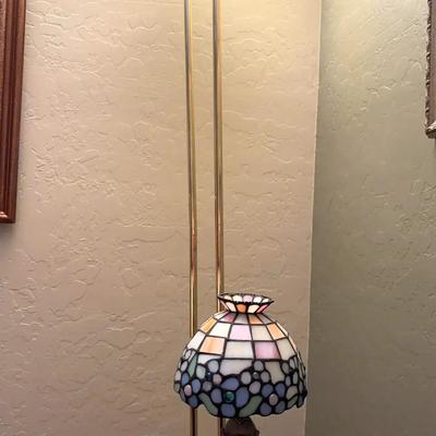 Partylite Tiffany Style Stained Glass Tealight Lamp & Votive Holder + Gold Finish Round Floor Lamp
