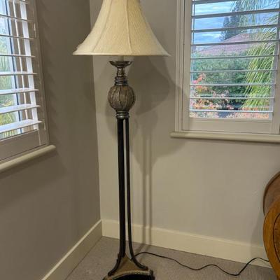 Sale Photo Thumbnail #110