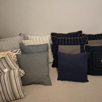 Sale Photo Thumbnail #63