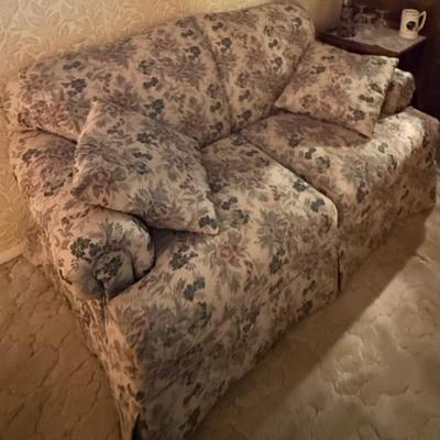 Sale Photo Thumbnail #105