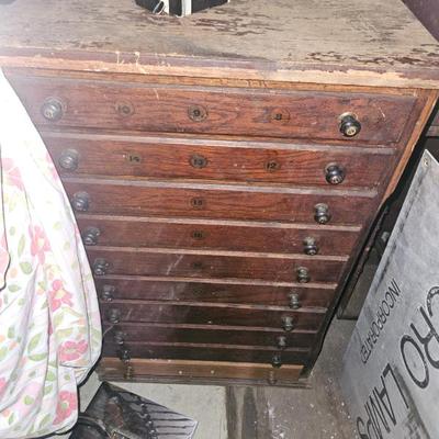 Sale Photo Thumbnail #144