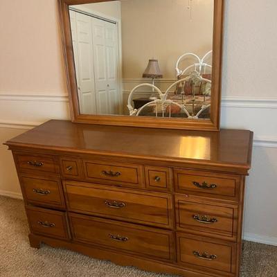 Sale Photo Thumbnail #79