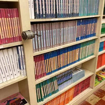 Sale Photo Thumbnail #154