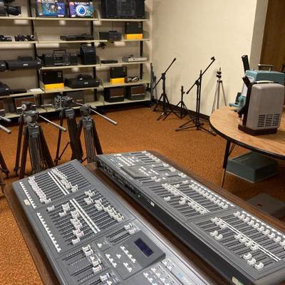 Sale Photo Thumbnail #169