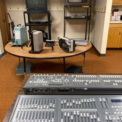 Sale Photo Thumbnail #171