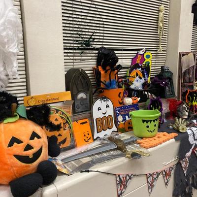 Sale Photo Thumbnail #99