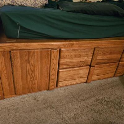 Sale Photo Thumbnail #327