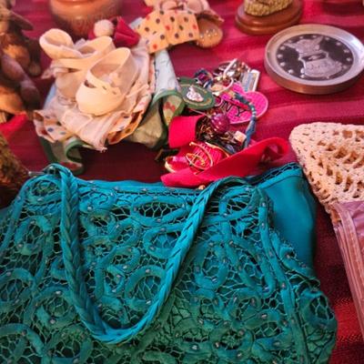 Sale Photo Thumbnail #275