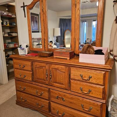 Sale Photo Thumbnail #246