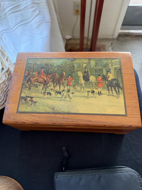 Sale Photo Thumbnail #50