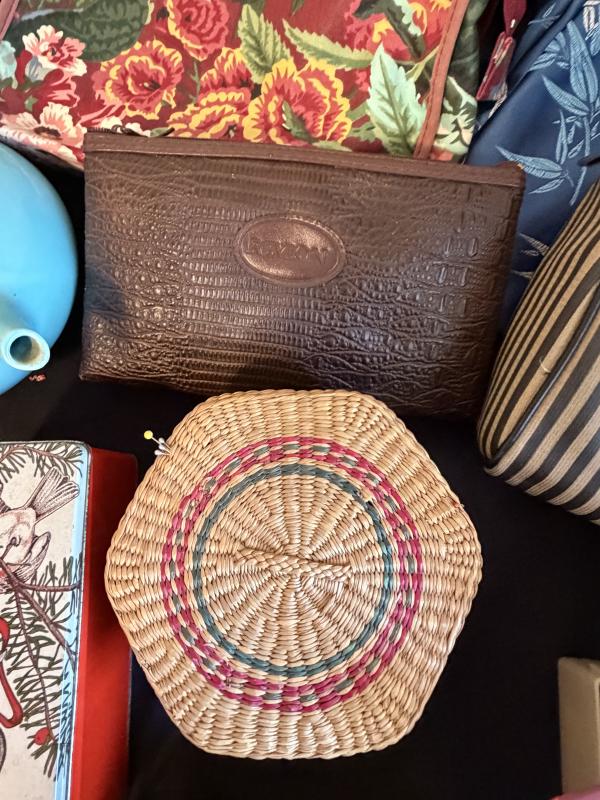 Sale Photo Thumbnail #241