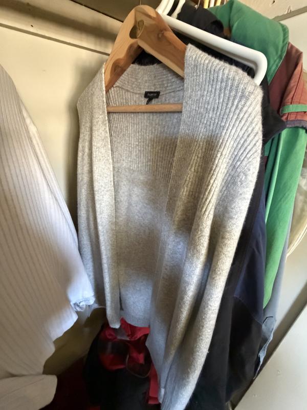 Sale Photo Thumbnail #25