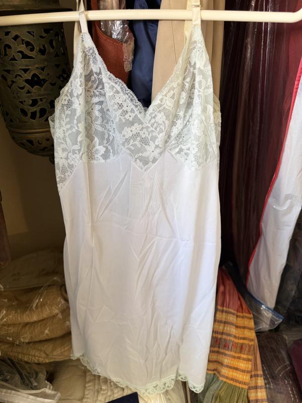 Sale Photo Thumbnail #201