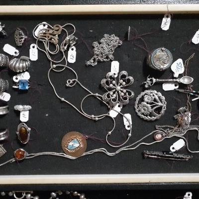 Sale Photo Thumbnail #16