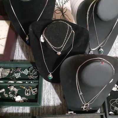 Sale Photo Thumbnail #12