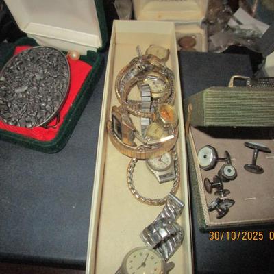 Sale Photo Thumbnail #44