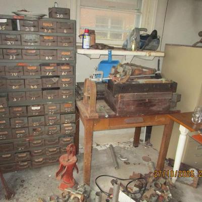 Sale Photo Thumbnail #40