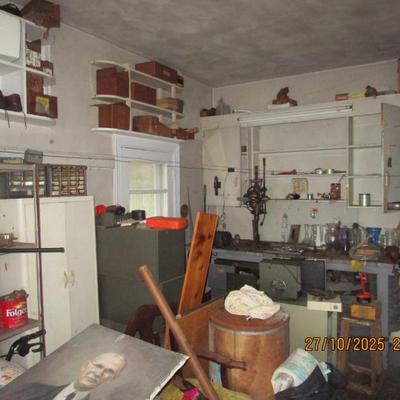 Sale Photo Thumbnail #41