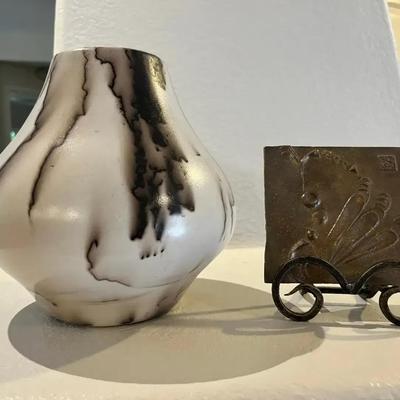 Horsehair Ceramic Vase & Arcosanti Bronze Tile 5”x5” on stand