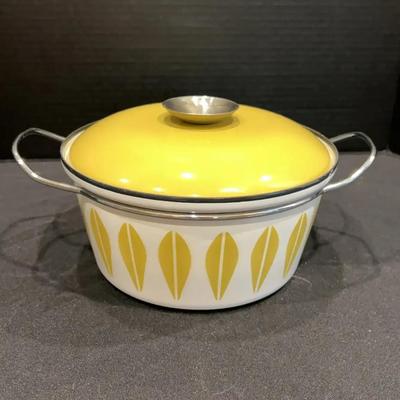 Vintage Cathrineholm Lotus Dutch Oven Baker - Enamelware from Norway