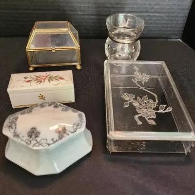 Decorative Glass, Ceramic & Silver Rimmed Boxes & Small Clear Glass Vase