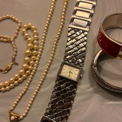 Sale Photo Thumbnail #10