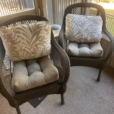 Sale Photo Thumbnail #70: Patio set with two chairs and love seat