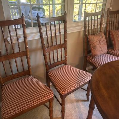 Sale Photo Thumbnail #65: Dining table (with leaf) and four upholstered chairs