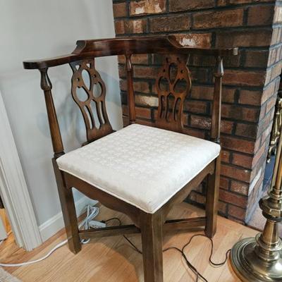 Sale Photo Thumbnail #99