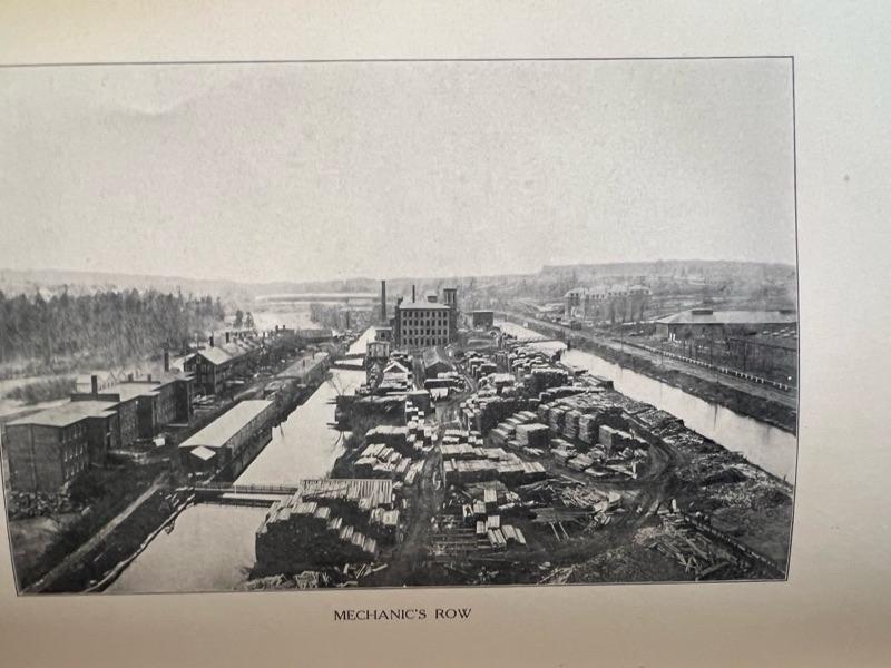 Sale Photo Thumbnail #313