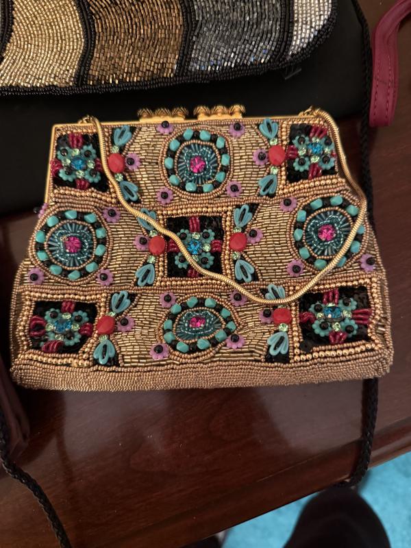 Sale Photo Thumbnail #233